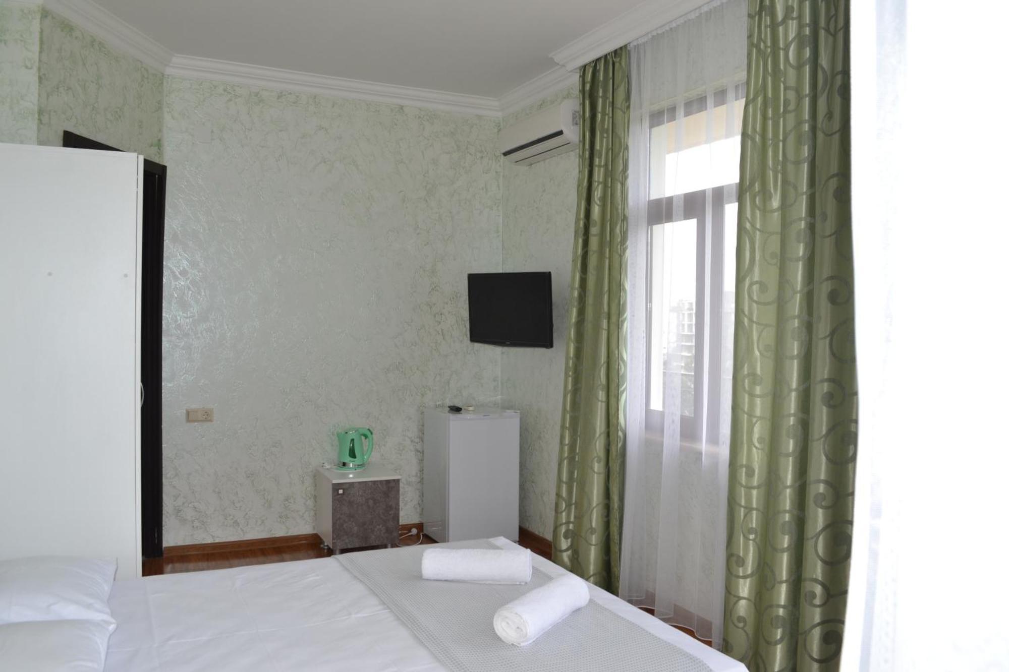 Sunny Hotel Batumi Machindżauri Zewnętrze zdjęcie