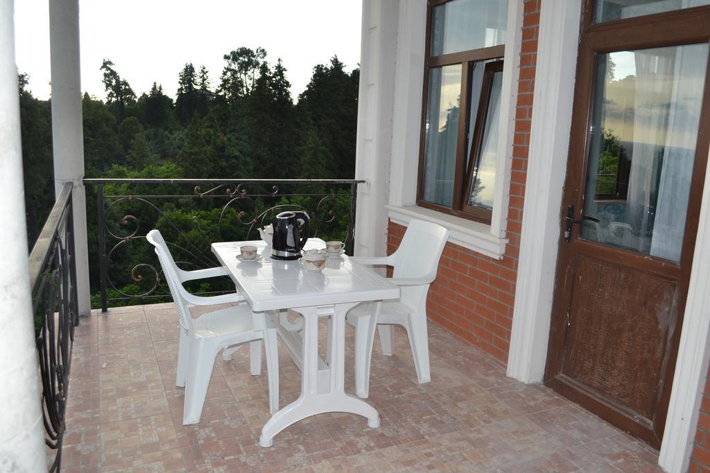 Sunny Hotel Batumi Machindżauri Zewnętrze zdjęcie